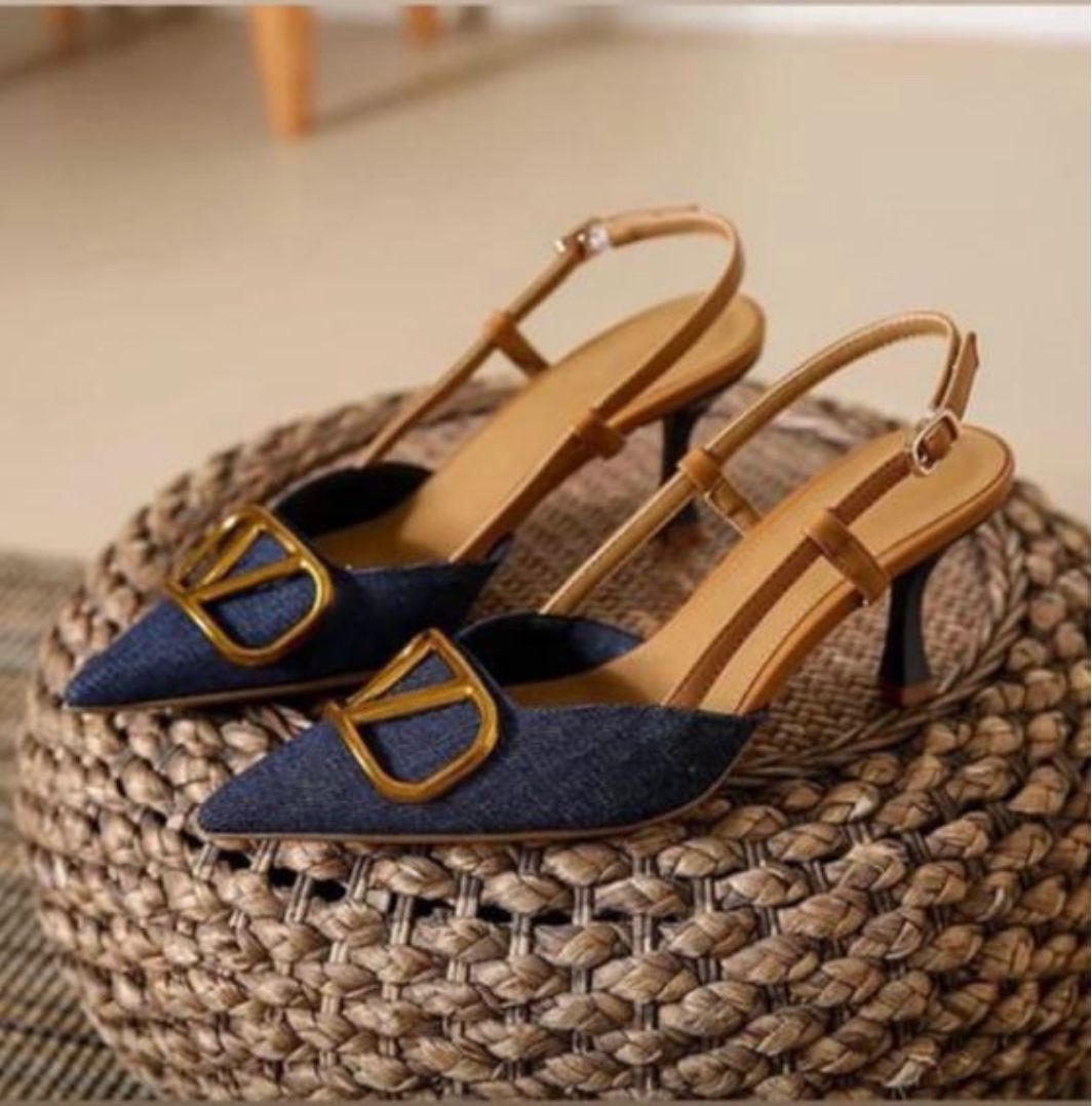 VALENTINO HEEL
