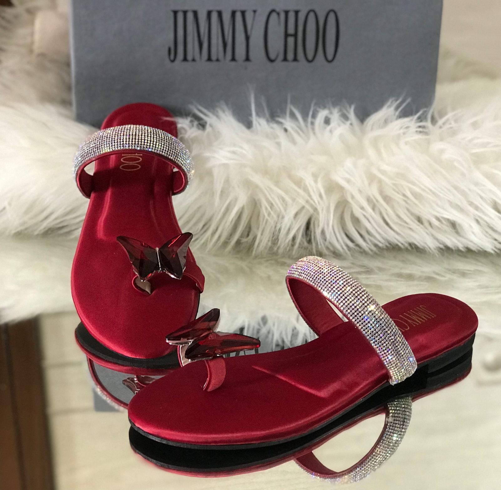 JÇ SLIPPER