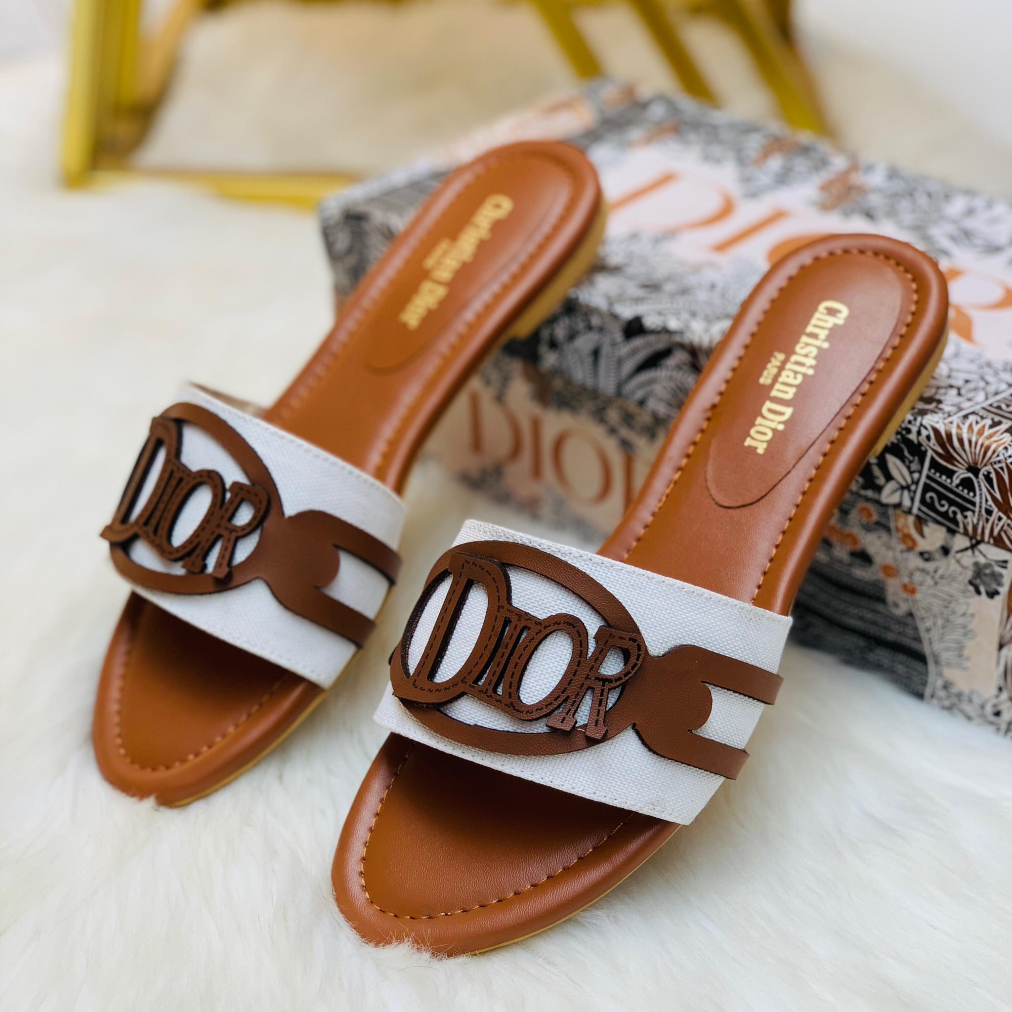 Dìôr Flat Slipper