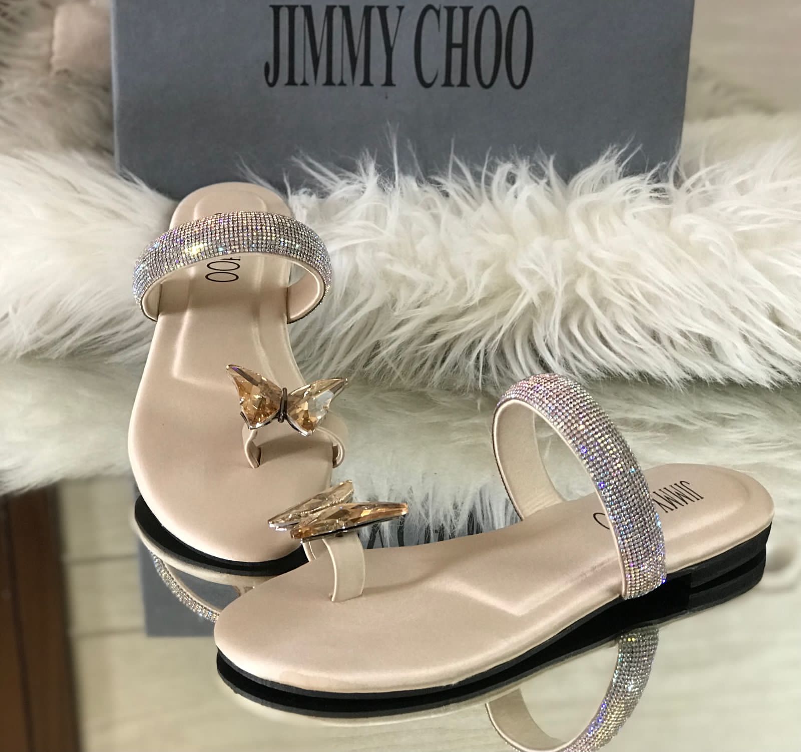 JÇ SLIPPER