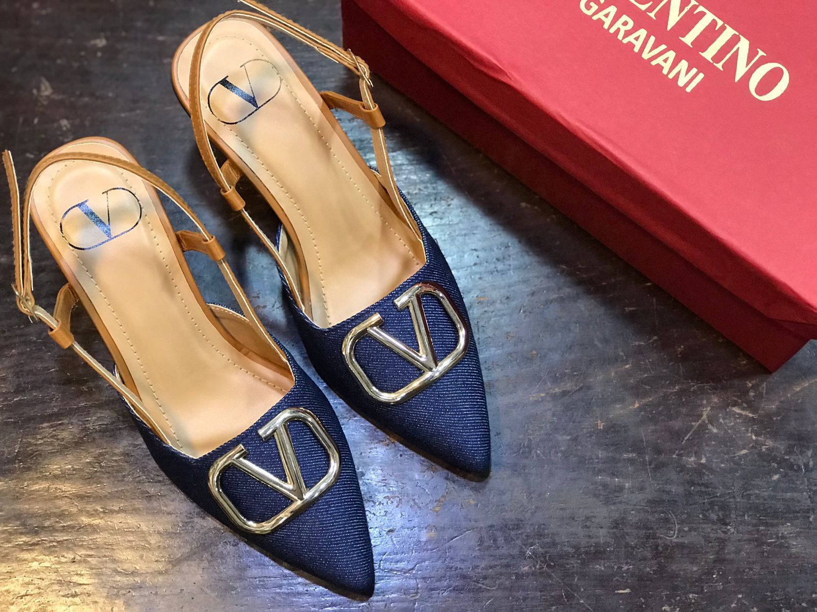 VALENTINO HEEL