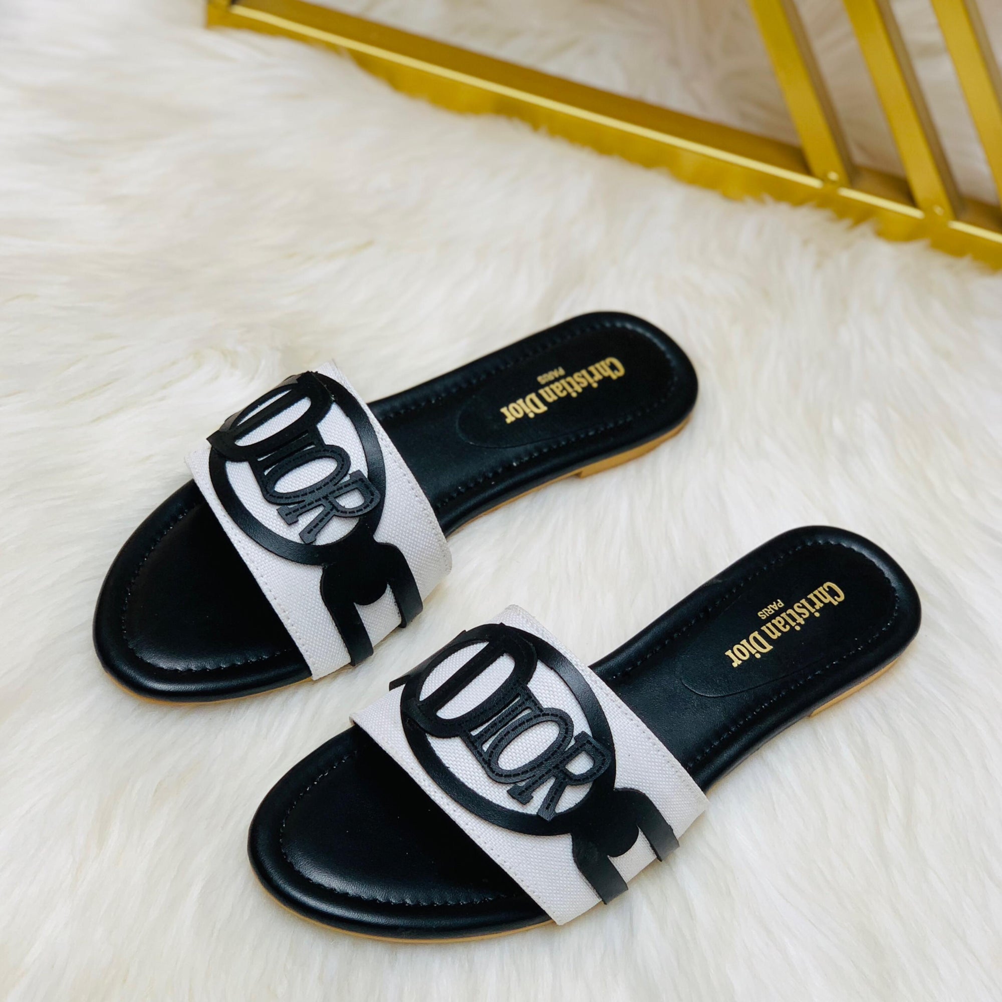 Dìôr Flat Slipper